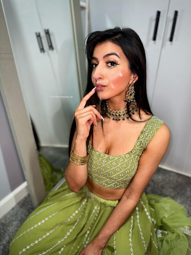 I feel like a cum covered Pakistani princess 👑
